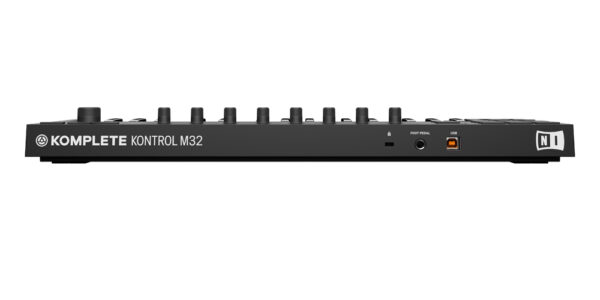 Komplete Kontrol M32